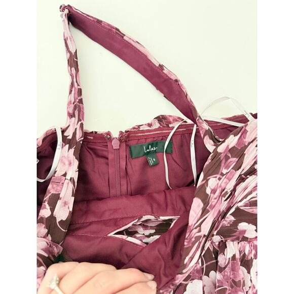 Lulu's burgundy floral pleated maxi dress - size small - Picture 4 of 9